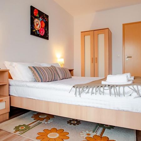Lilibeth Apartments Braşov Eksteriør billede