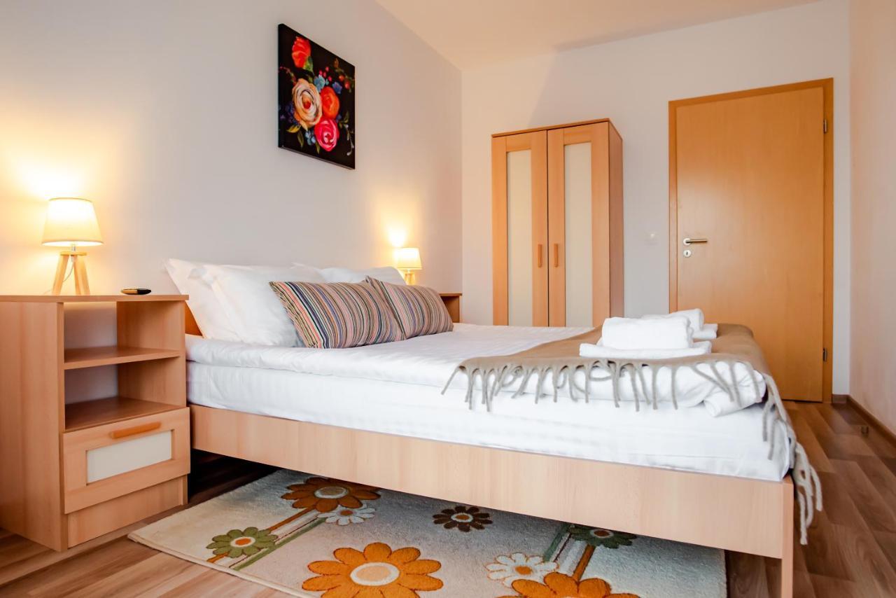 Lilibeth Apartments Braşov Eksteriør billede